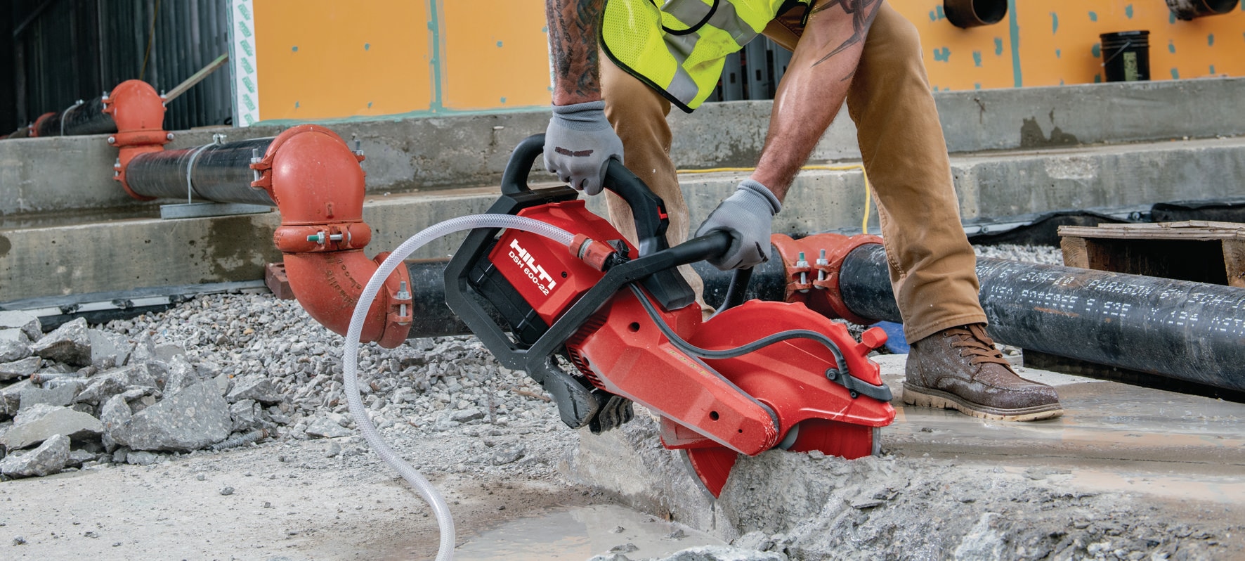 Hilti demo store saw