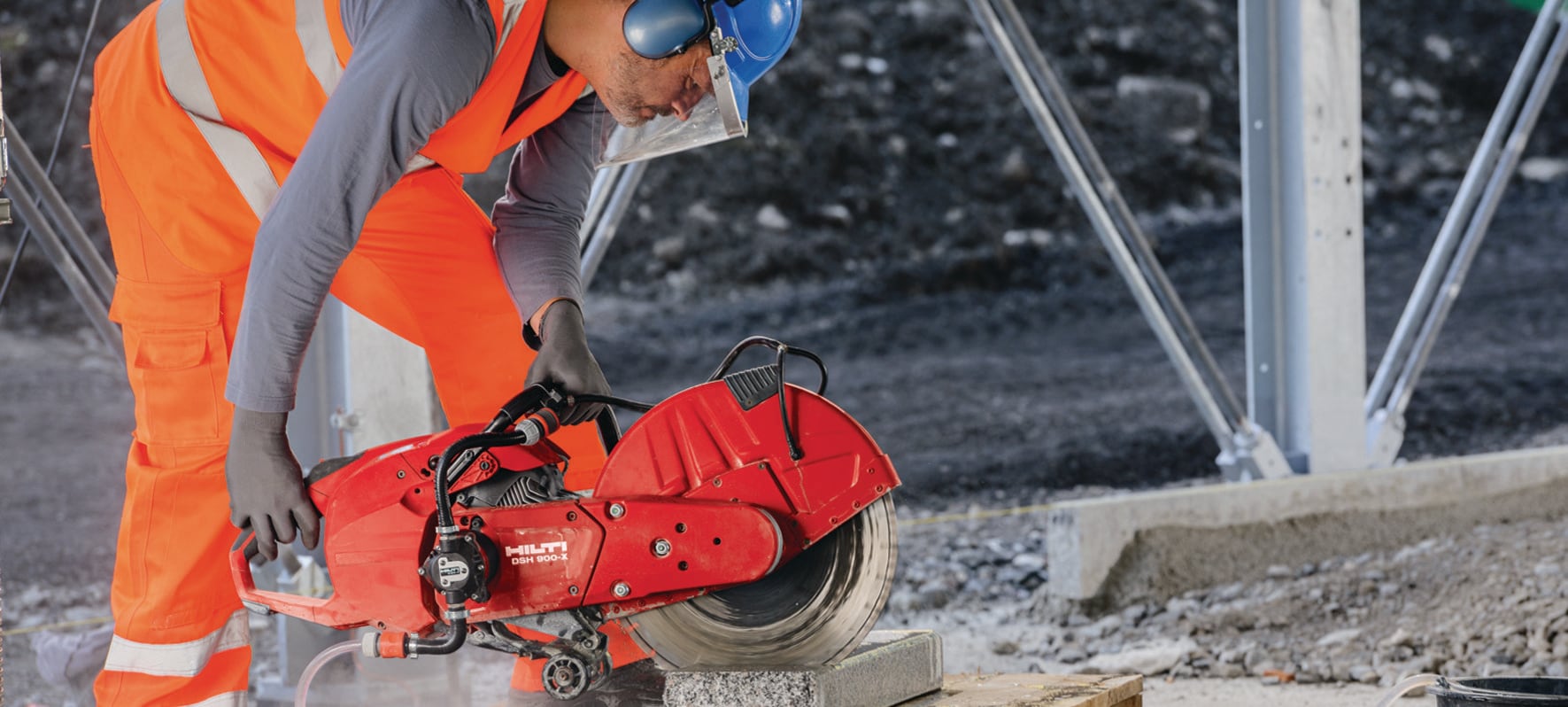 Hilti demo clearance saw